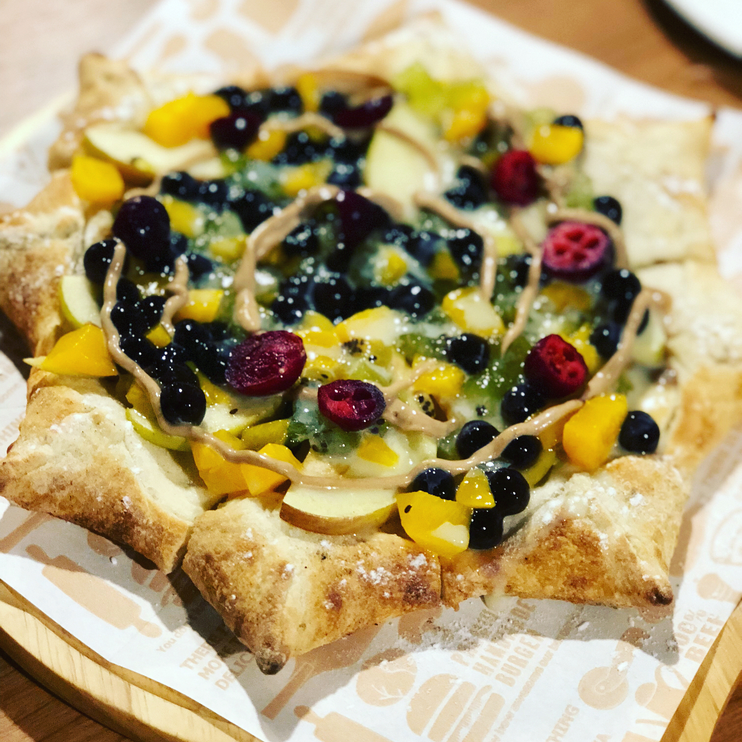 Bánh pizza trân châu