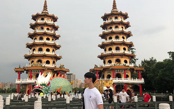 Tháp Long Hổ