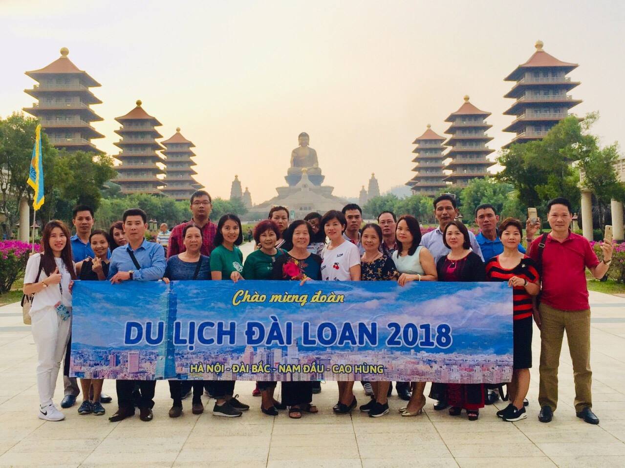 Du lịch Đài Loan theo tour