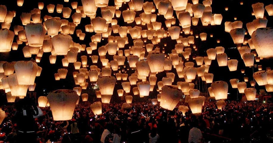 Lễ hội đèn trời