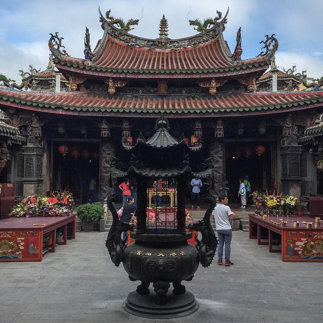 Chùa ở Lugang