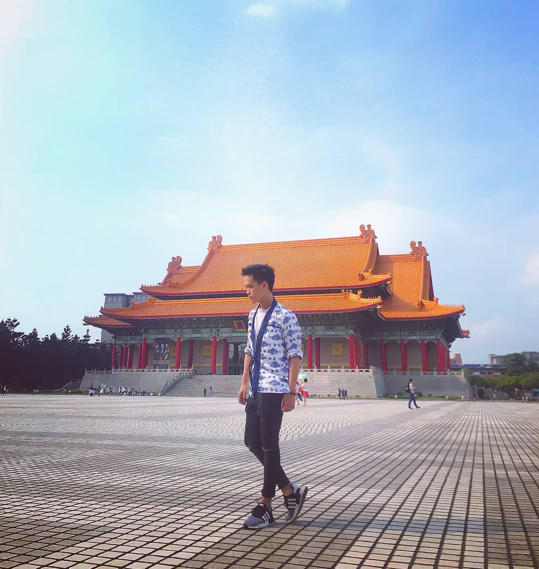 Lăng Tôn Trung Sơn