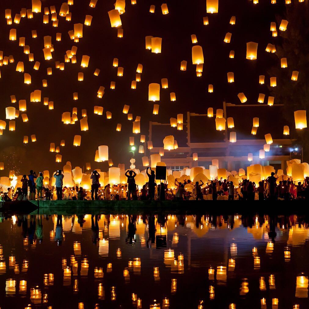 Lễ hội thả đèn trời