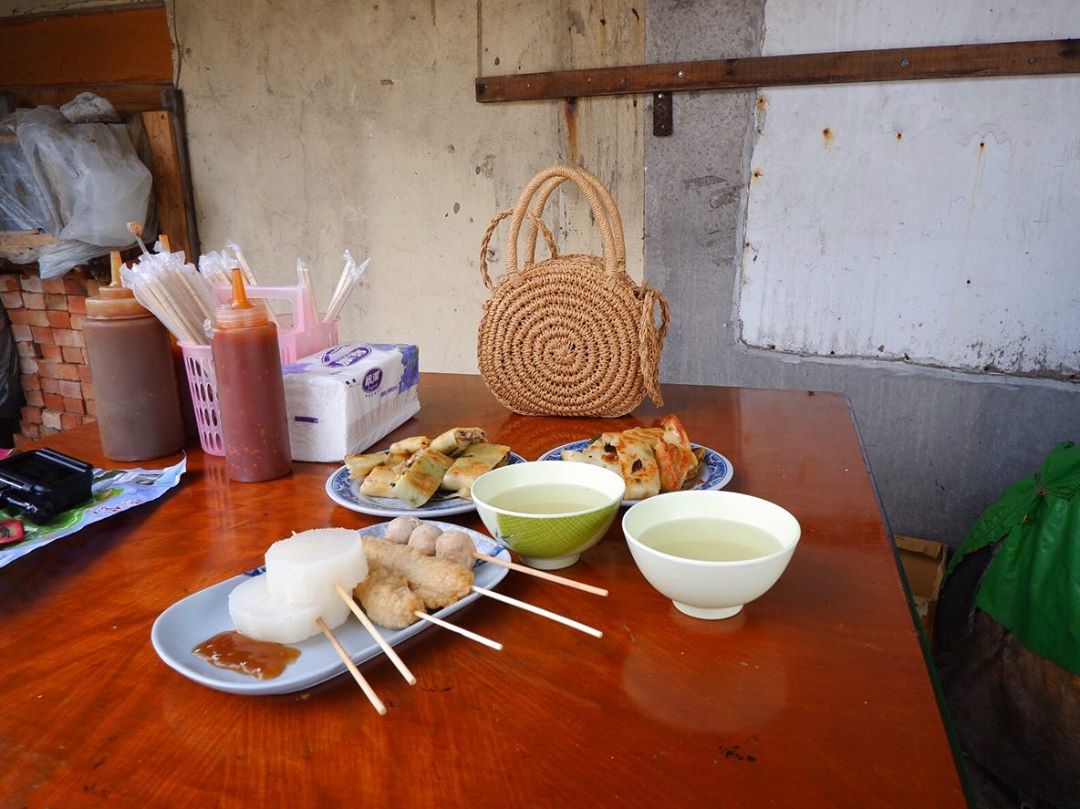 Ăn uống ở Lục Đảo