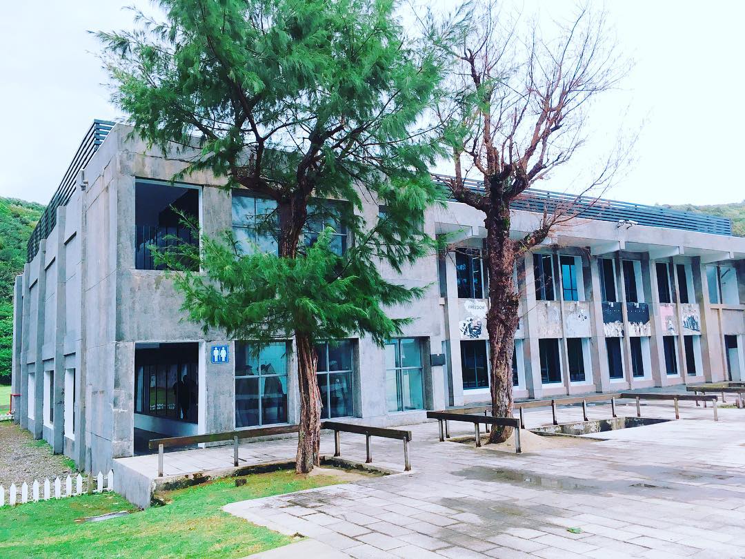 Khách sạn ở Lục Đảo
