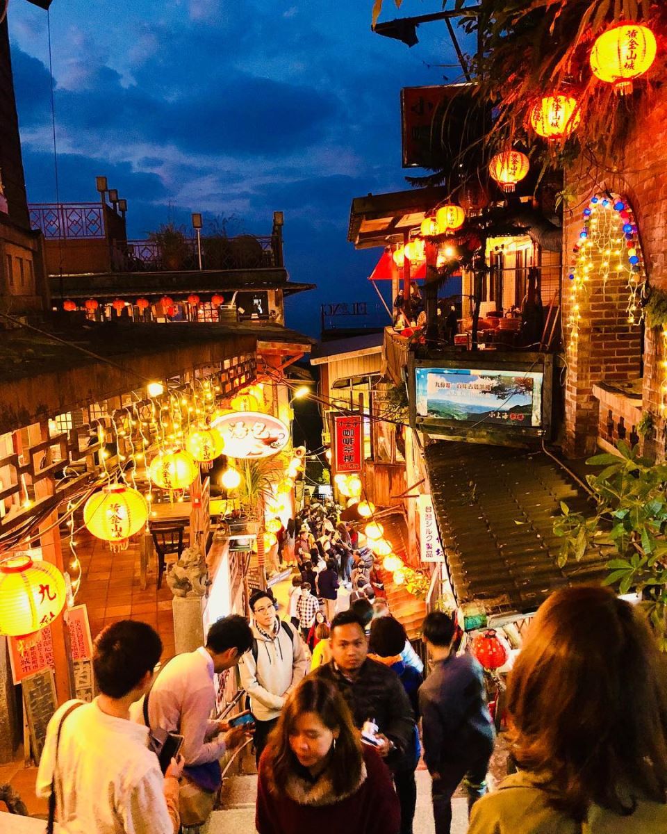 Làng cổ Cửu Phần